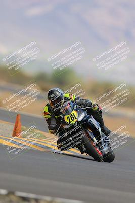 media/Sep-11-2022-SoCal Trackdays (Sun) [[81b7e951af]]/Turn 14 (1130am)/